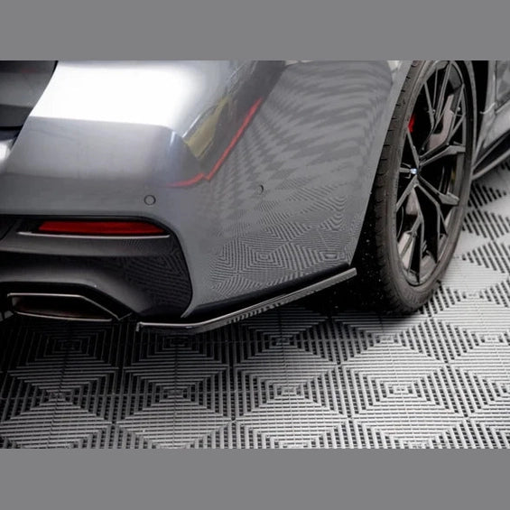 Achterbumper Extensions - BMW G30 LCI - Maxton Design - Voor M Pakket — Hoogglans Zwart