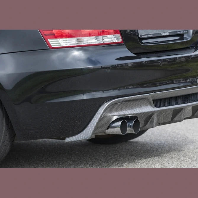 BMW 1 Serie Diffuser Uitsparing Links + Rechts Reiger Tuning E82 / E88 — Hoogglans