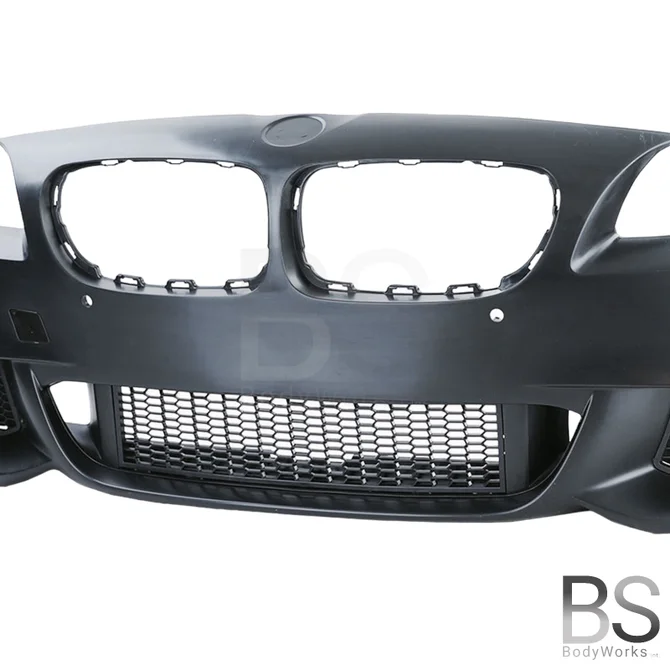 Voorbumper - BMW F10 / F11 - M Pakket Look - PDC + Smoke Mistlampen