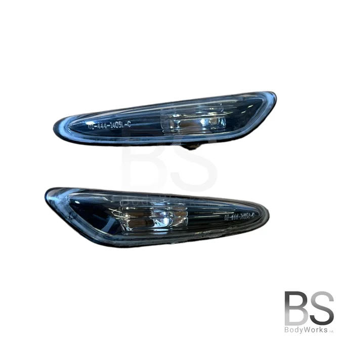 Knipperlichten - BMW E87/E81 | E90/E92 | E60/E61 - Helder / Zwart - Halogeen