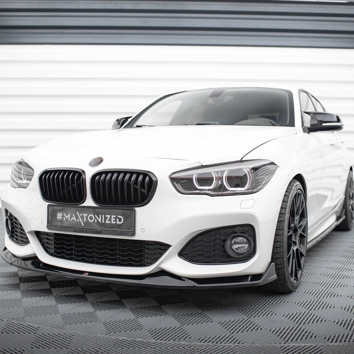 Front Lip V4 - BMW F20LCI / F21LCI - CSL Look - Hoogglans Zwart - Maxton Design | 15-19