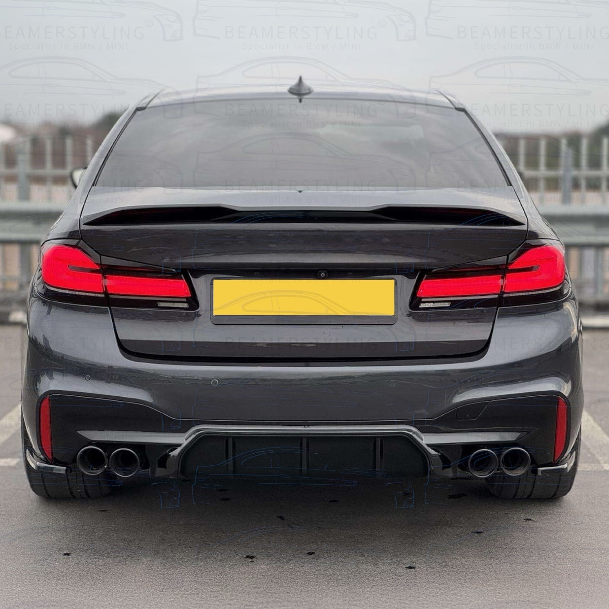 Performance Pakket V1 - BMW 5 Serie G30 / G31 - Hoogglans Zwart | 17-20