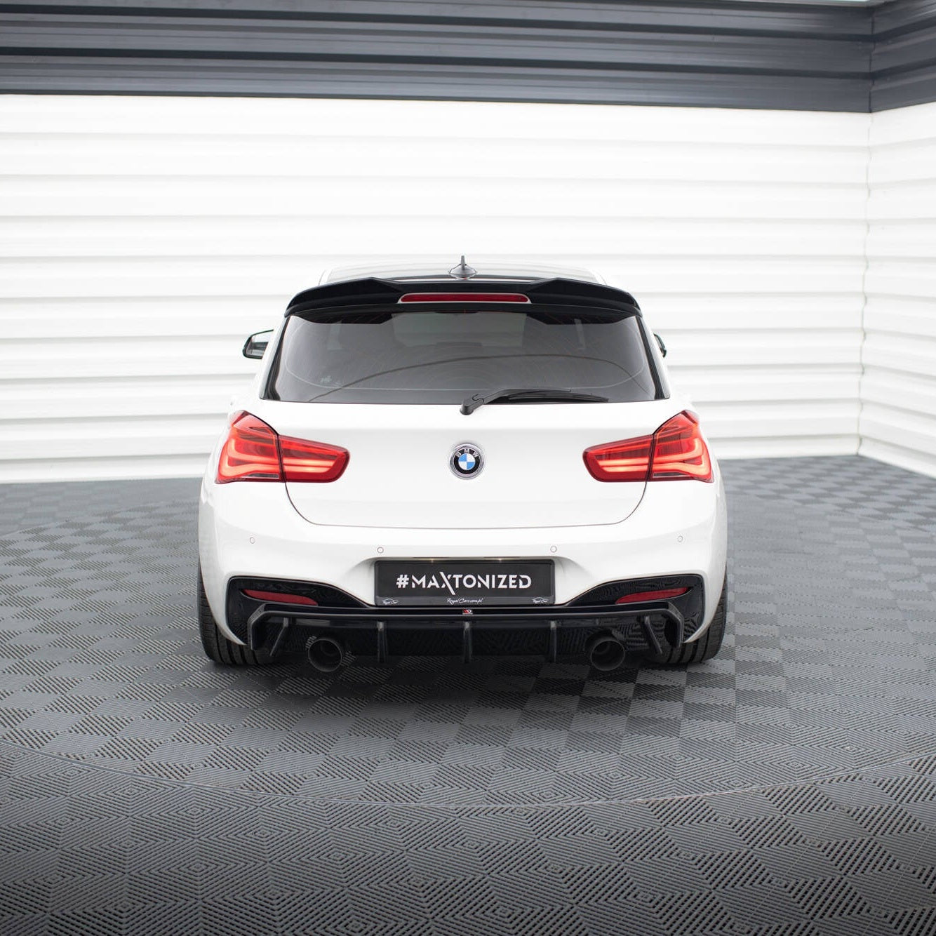 Diffuser V3 - BMW F20LCI / F21LCI - M140I - Maxton Design | 2015-2019