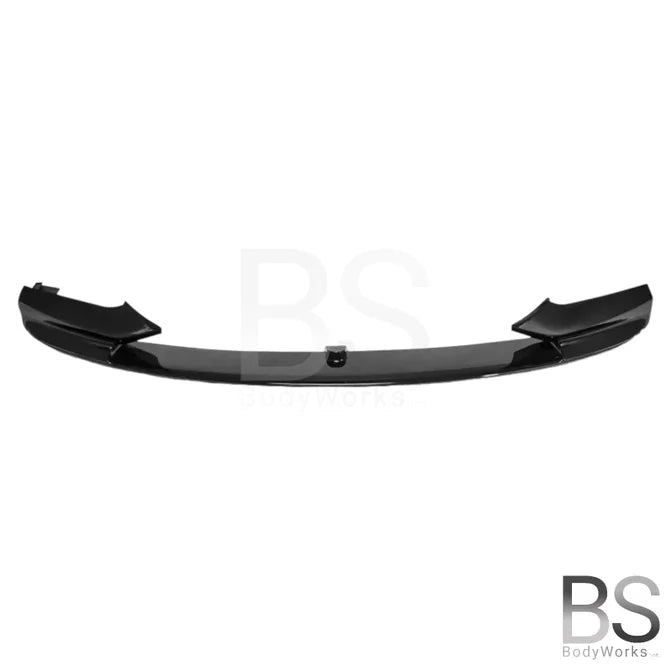 Front Lip - BMW F10 / F11 - M Performance Look - Hoogglans Zwart | 10-17 - Beamerstyling.nl