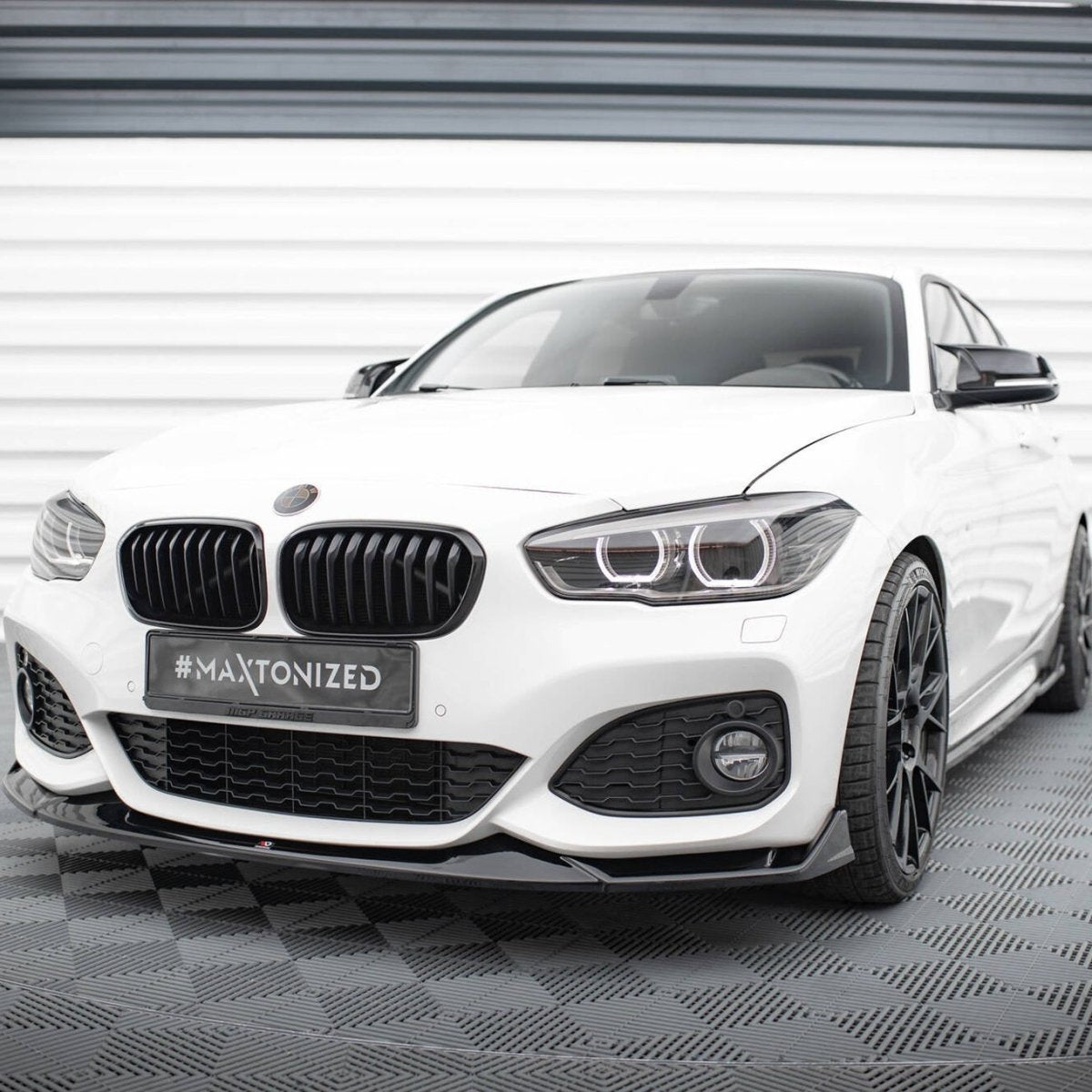 Front Lip V4 - BMW F20LCI / F21LCI - CSL Look - Hoogglans Zwart - Maxton Design | 15 - 19 - Beamerstyling.nl