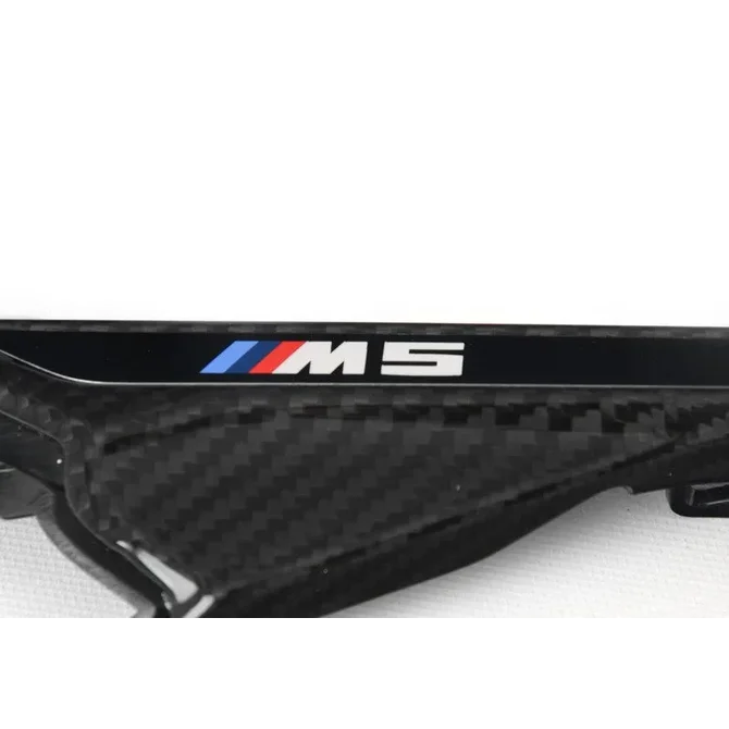 Sierrooster - BMW F90 M5 - Carbon Met M5 Opschrift | Origineel BMW