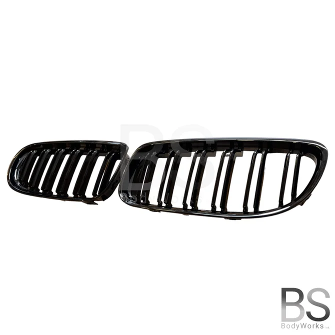 Nieren - BMW E90 / E91 - Hoogglans Zwart - Dubbele Spijlen | 2008-2013