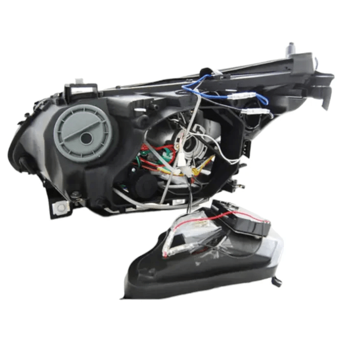 Koplampen D2S - BMW E60 / E61 - CCFL Angel Eyes - LCI Look | 03 - 04 - Beamerstyling.nl