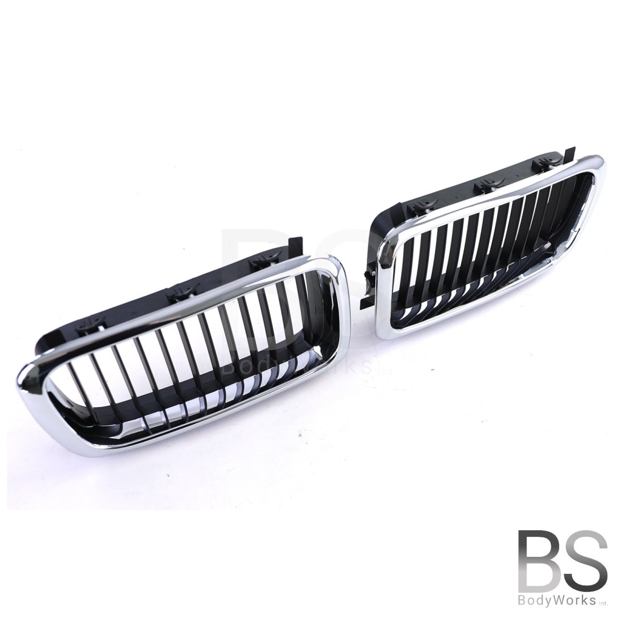 Nieren - BMW 7 Serie E38 - Chroom/Zwart | 1994 - 2002 - Beamerstyling.nl