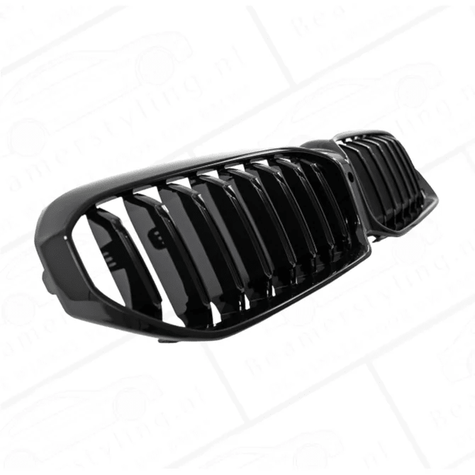 Nieren - BMW G30 / G31 LCI - Hoogglans Zwart | Met Camera - Beamerstyling.nl