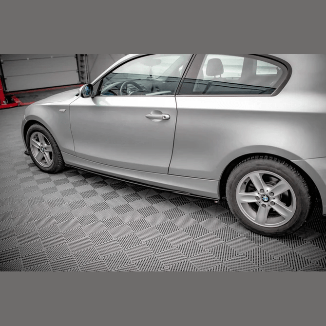 Side Skirt Extensions V2 - BMW E81 / E82 / E88 - Maxton Design | 2007 - 2012 - Beamerstyling.nl
