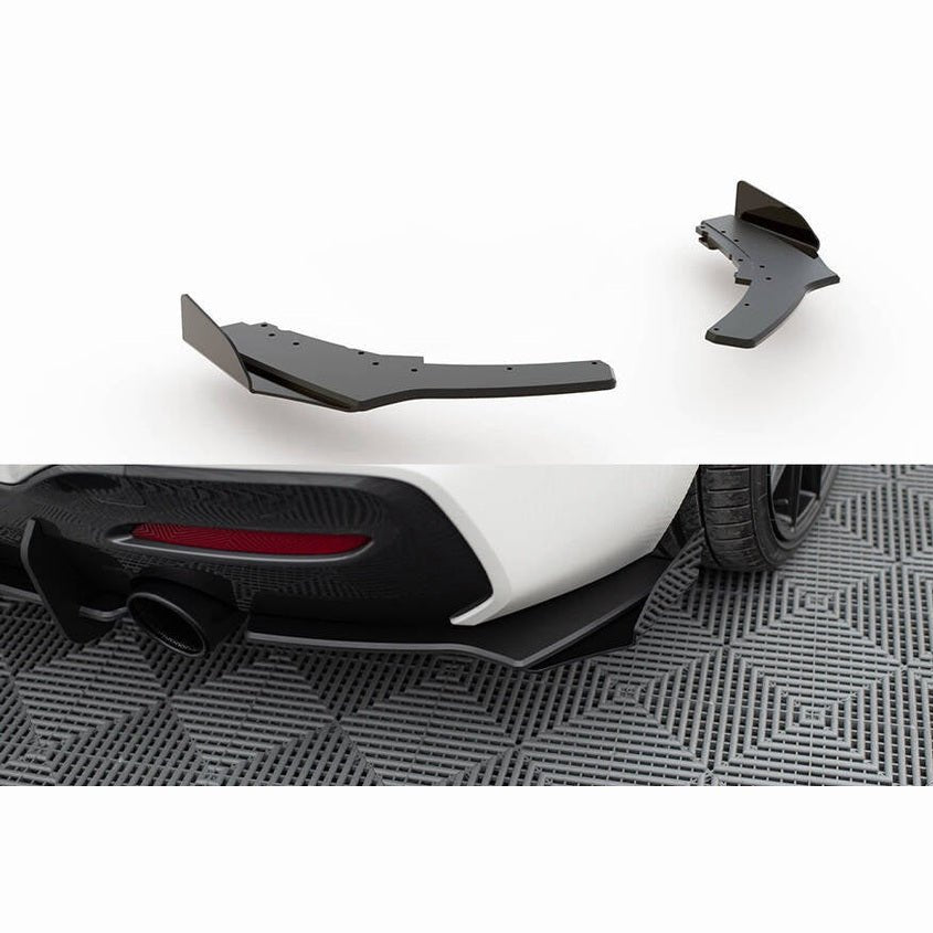 Street Pro Achterbumper Splitters V2 + Vinnen - BMW F20LCI / F21LCI - M Pakket - Maxton Design | 2015 - 2019 - Beamerstyling.nl